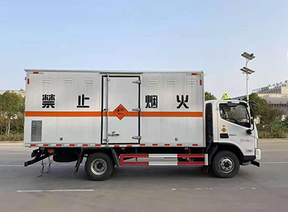 绵竹爆破器材运输车